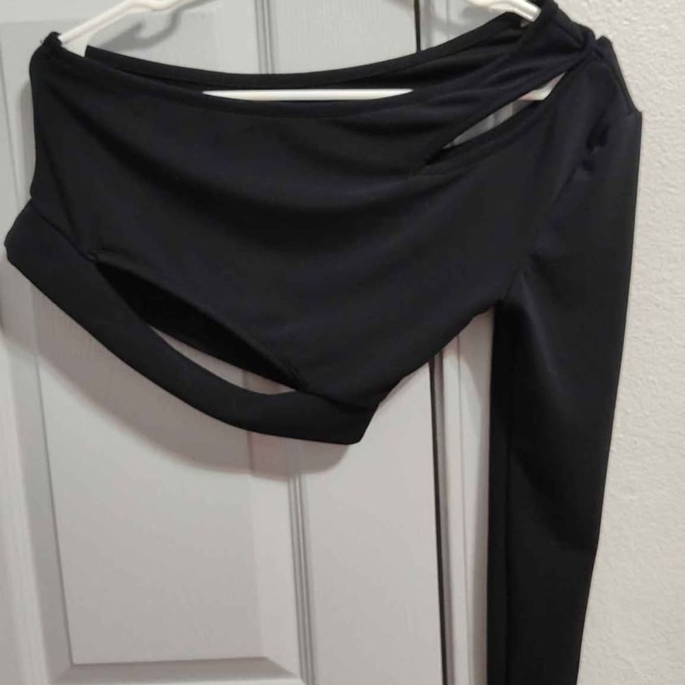 ASOS Black One-Shoulder Cutout Bodysuit (Asymmetric) Crop Top Black Size 10